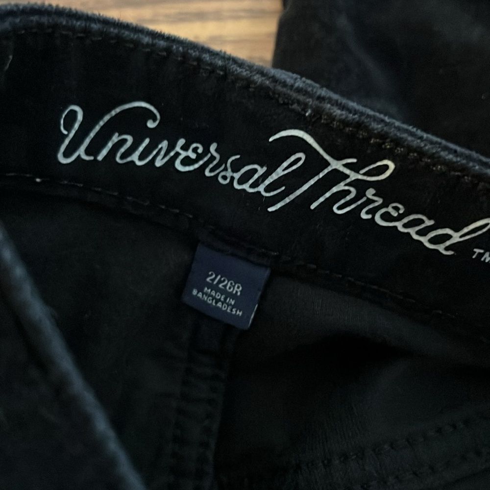 Universal Thread pants - Picture 3 of 3